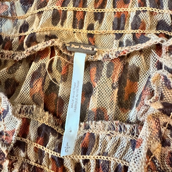Free People Hello There Leopard Blouse LG - Picture 8 of 12